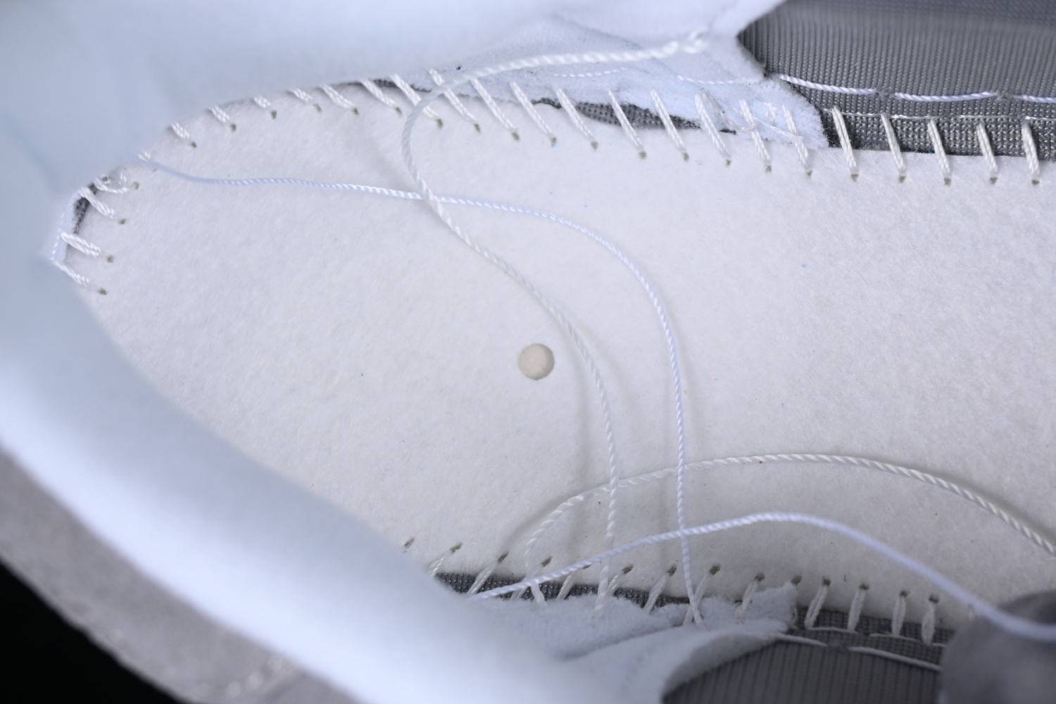 adidas Campus 00s Grey White HQ8707