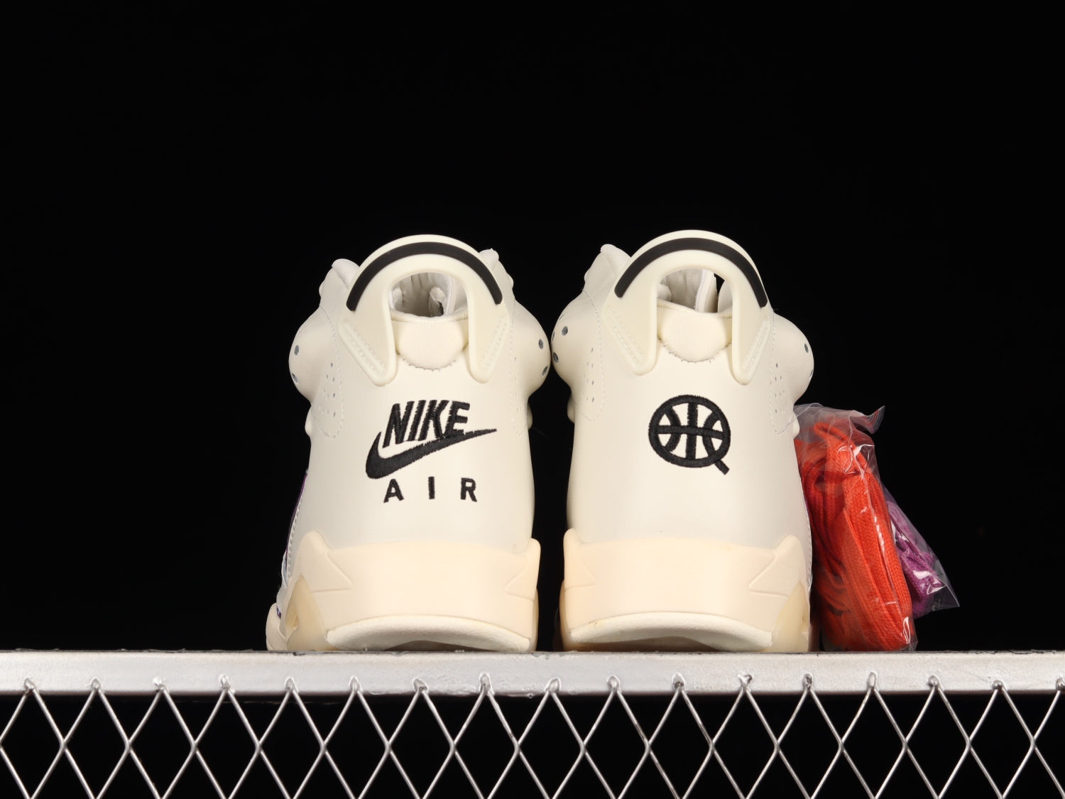 Jordan 6 Retro Quai 54 (2020) CZ4152-101