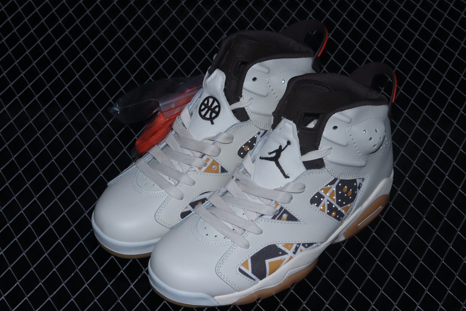 Jordan 6 Retro Quai 54 Sail Brown (2020) CZ4152-100