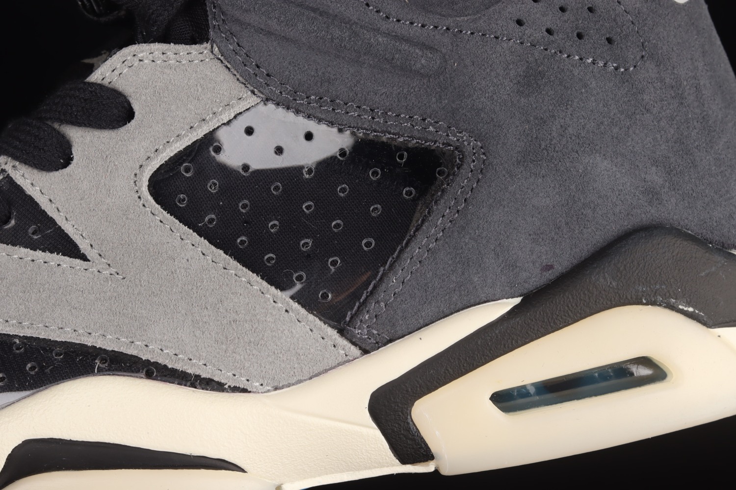 Jordan 6 Retro Tech Chrome CK6635-001