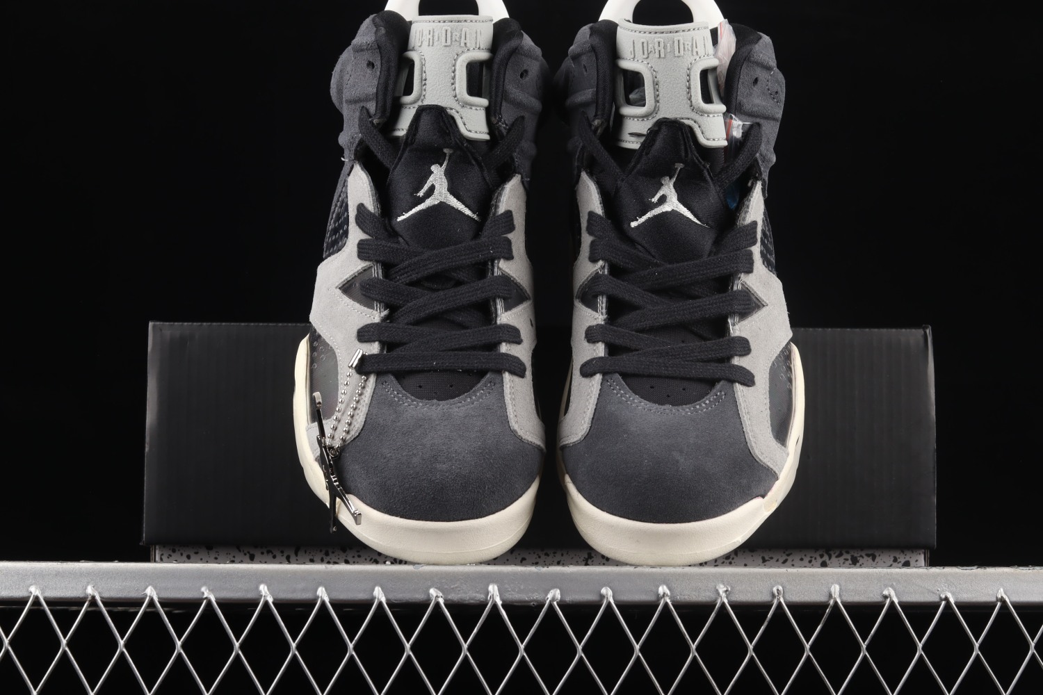 Jordan 6 Retro Tech Chrome CK6635-001