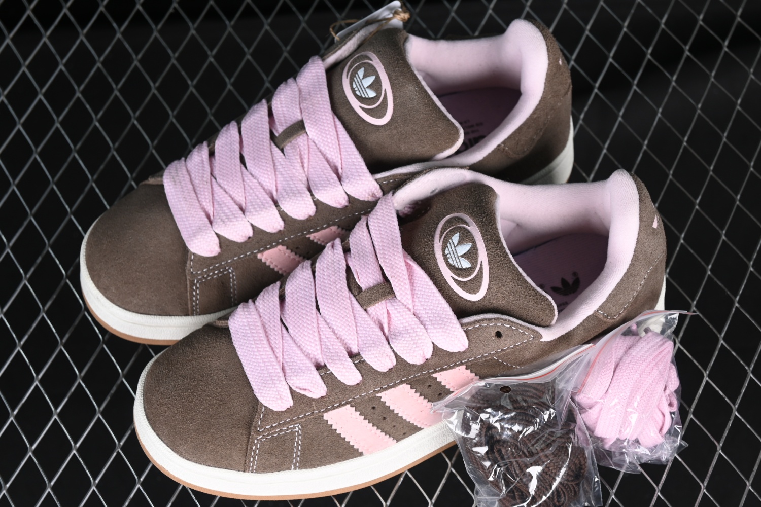 adidas Campus 00s Dust Cargo Clear Pink HQ4569