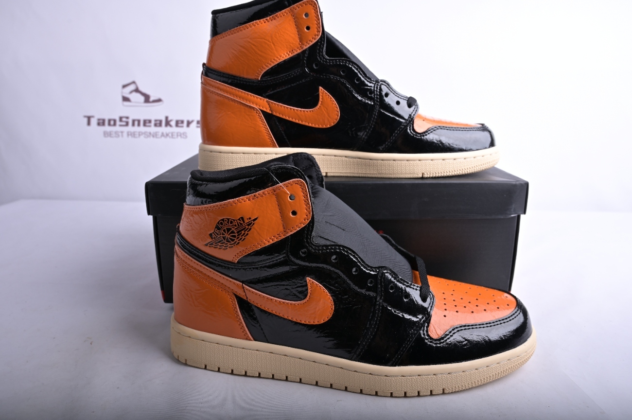 Jordan 1 Retro High OG “Shattered Backboard 3.0” 555088-028（TS Batch）