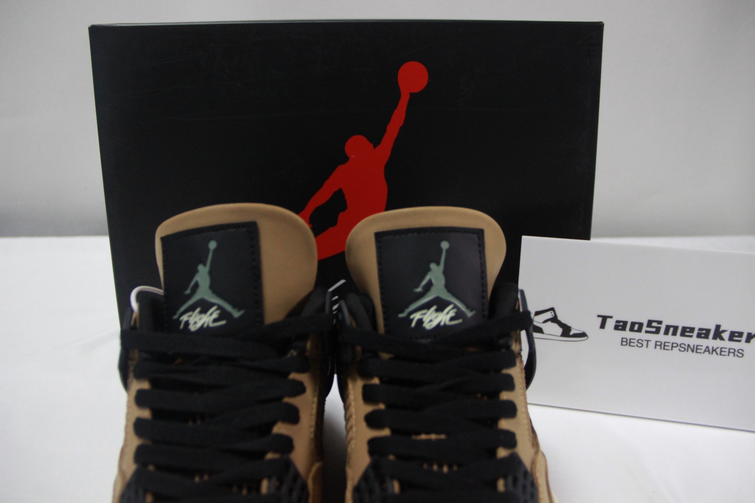 Jordan 4 Retro Fossil AQ9129-200