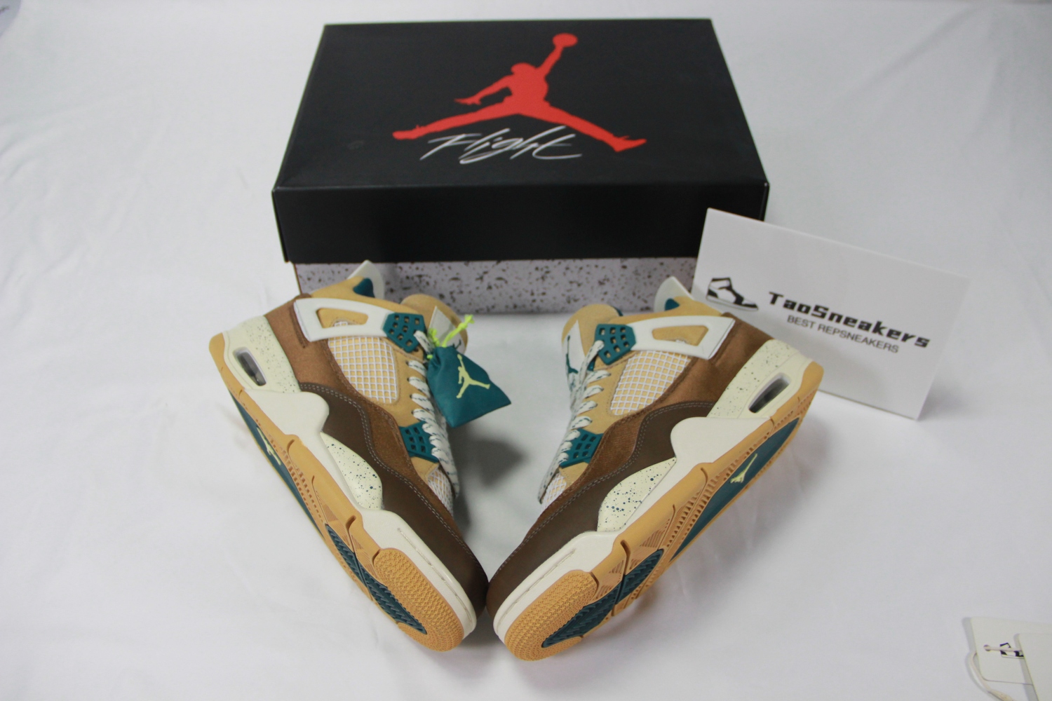 Air Jordan 4 GS Cacao Wow FB2214-200