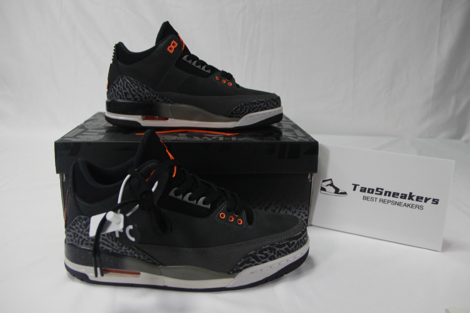 Air Jordan 3 Retro  Fear   CT8532-080