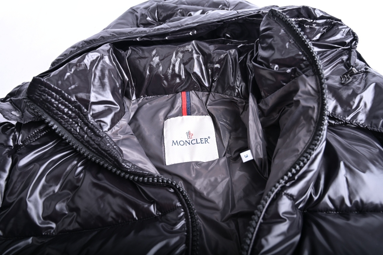 Moncler Enfant New Maya Puffer Jacket Black FW22