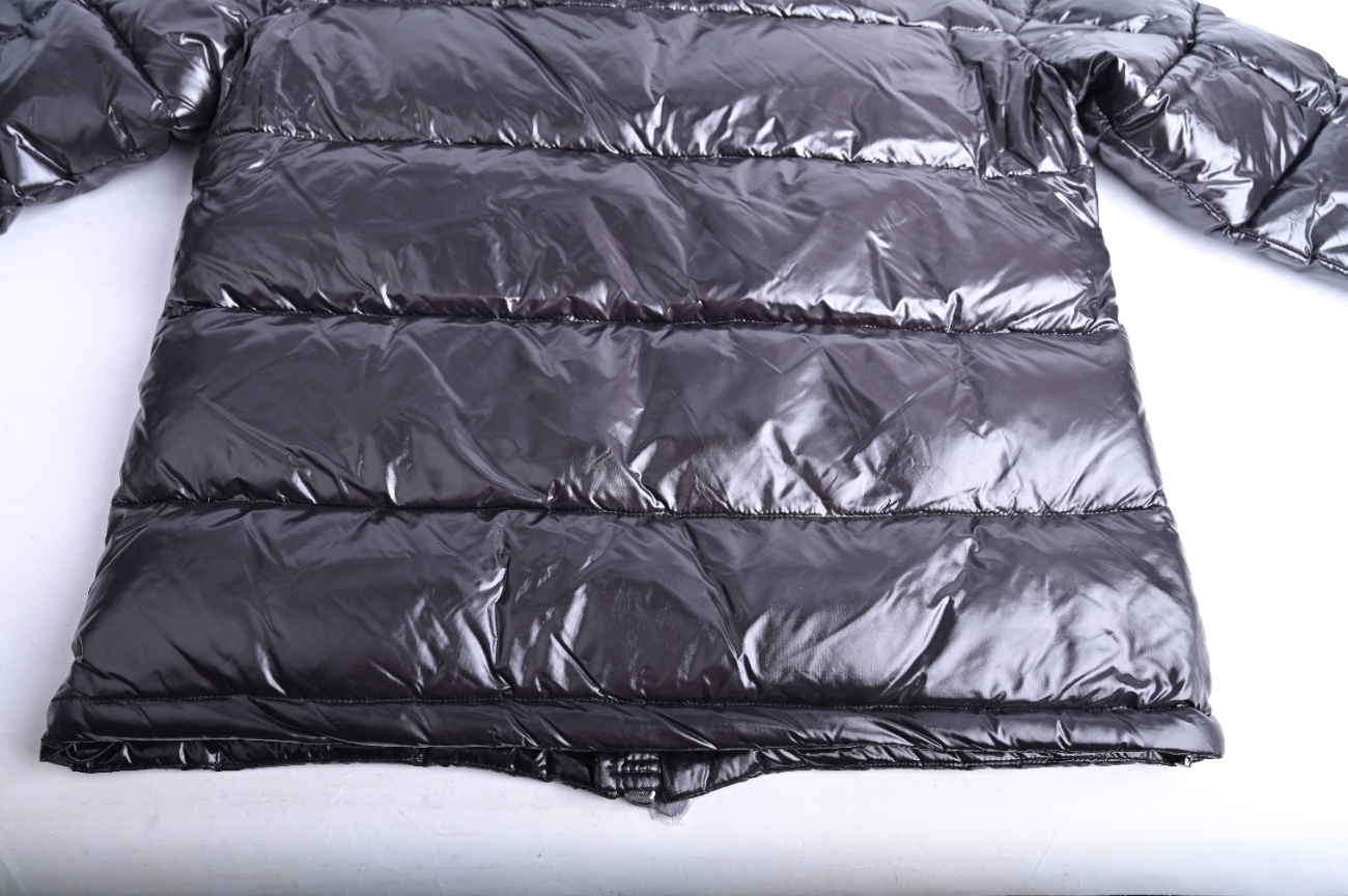 Moncler Enfant New Maya Puffer Jacket Black FW22
