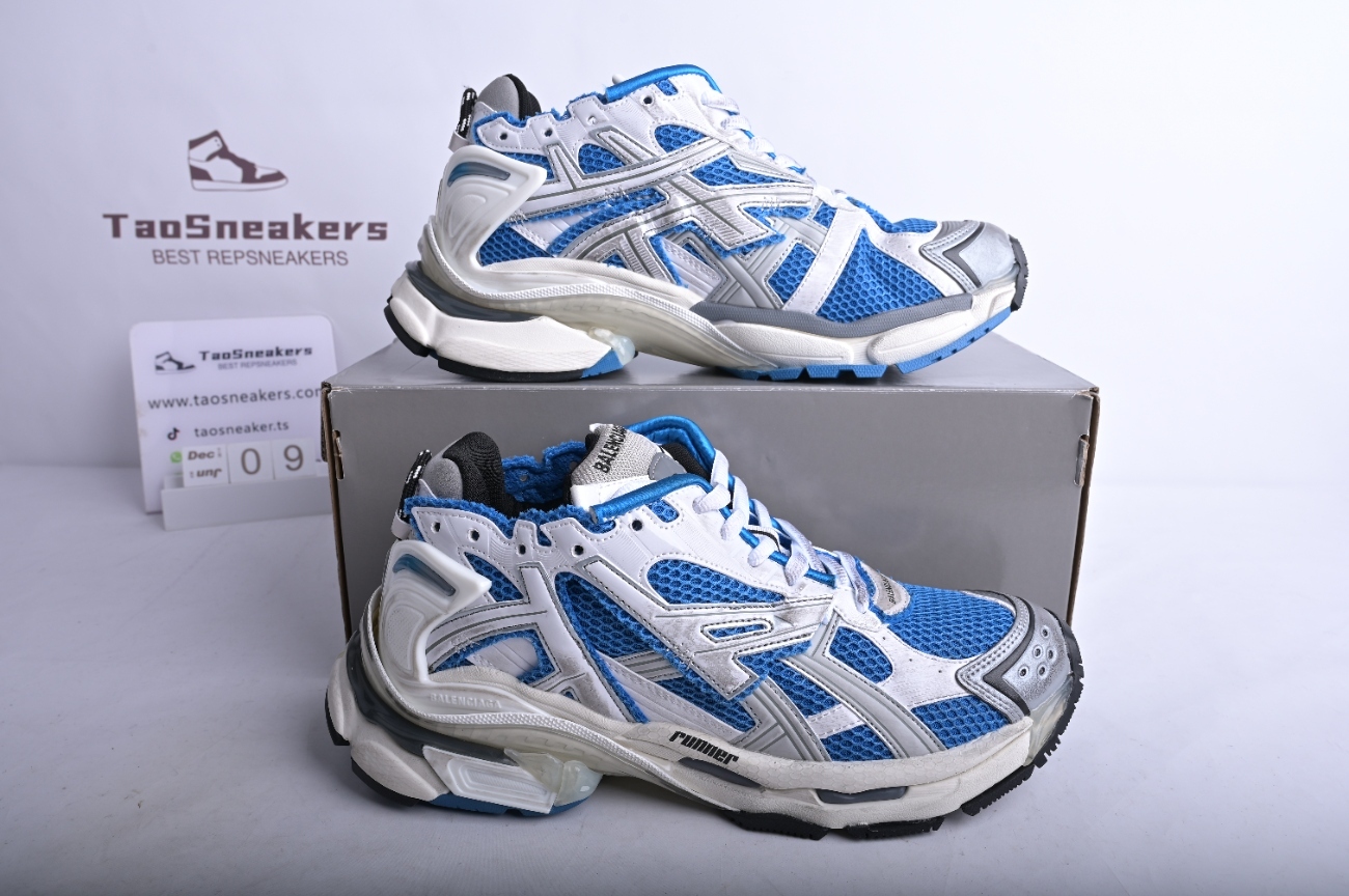 Bal**ci*ga Runner Blue White (W) 677402-W3RB3-4912