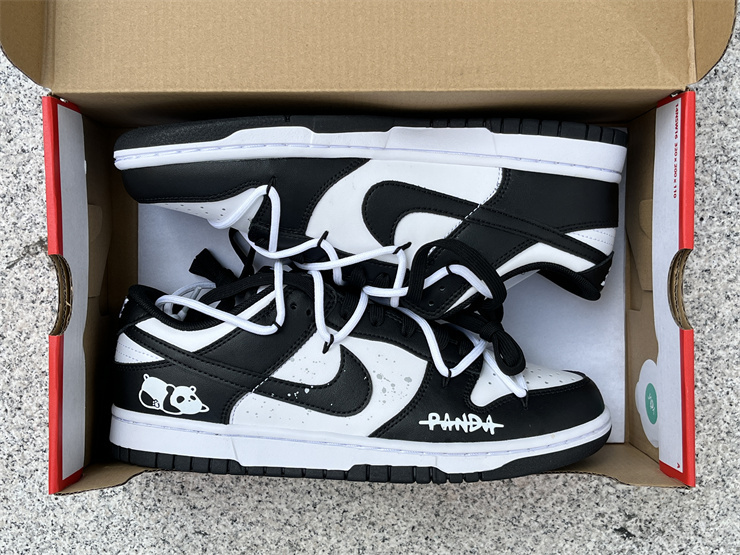 Nike SB Dunk Low CW1590-100