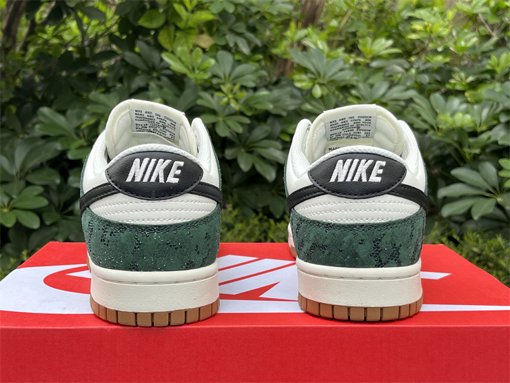 Nike Dunk Low “SKU” FQ8893-397