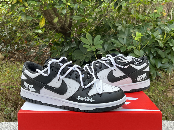 Nike SB Dunk Low CW1590-100