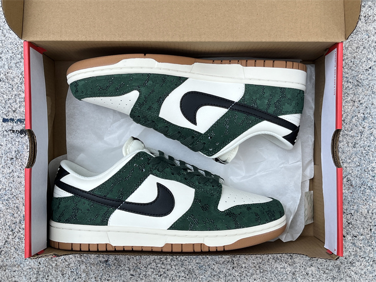 Nike Dunk Low “SKU” FQ8893-397