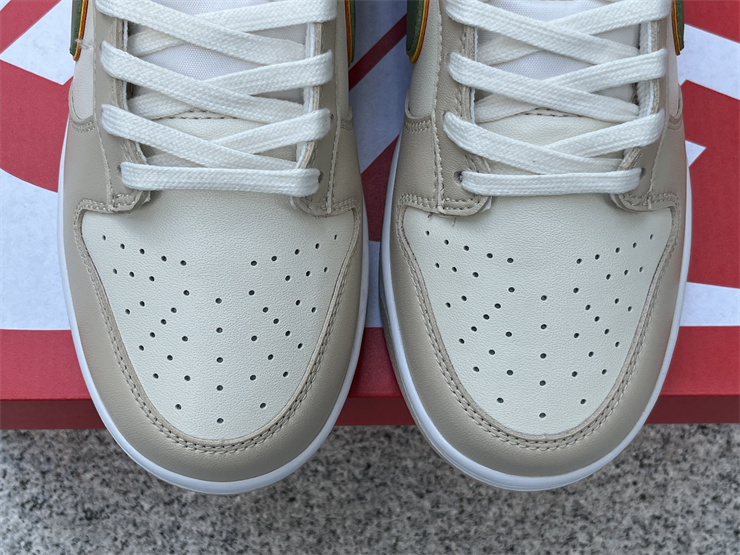 Nike SB Dunk Low  Pale Ivory  FQ6869-131