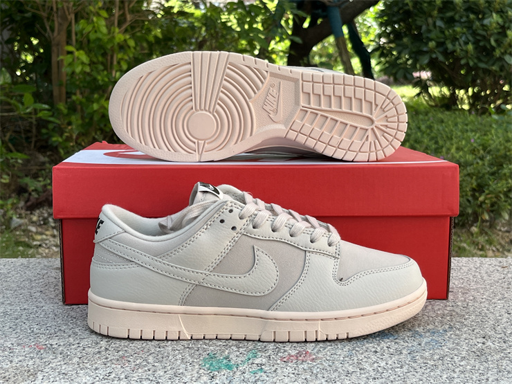 Nike Dunk Low “Light Orewood Brown” DZ2538-100