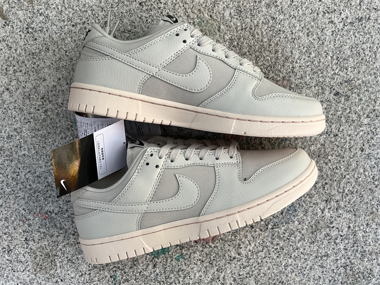 Nike Dunk Low “Light Orewood Brown” DZ2538-100