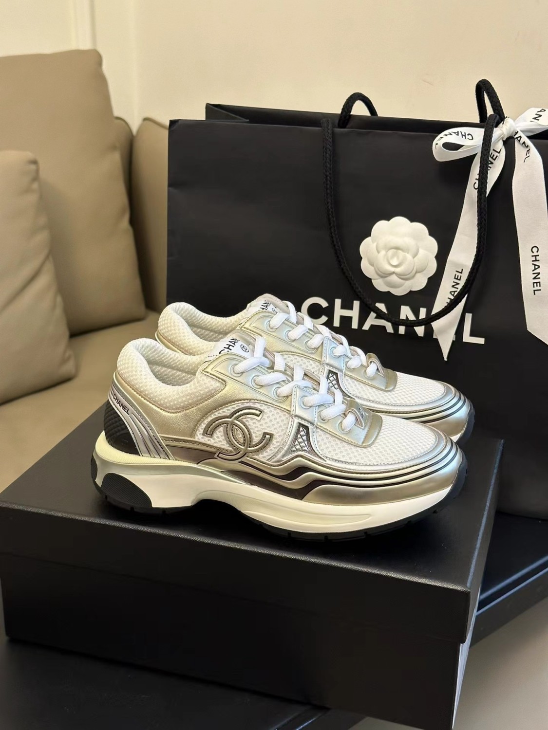 Chanel CC Runner Gold Laminate G39792 Y56368 K545