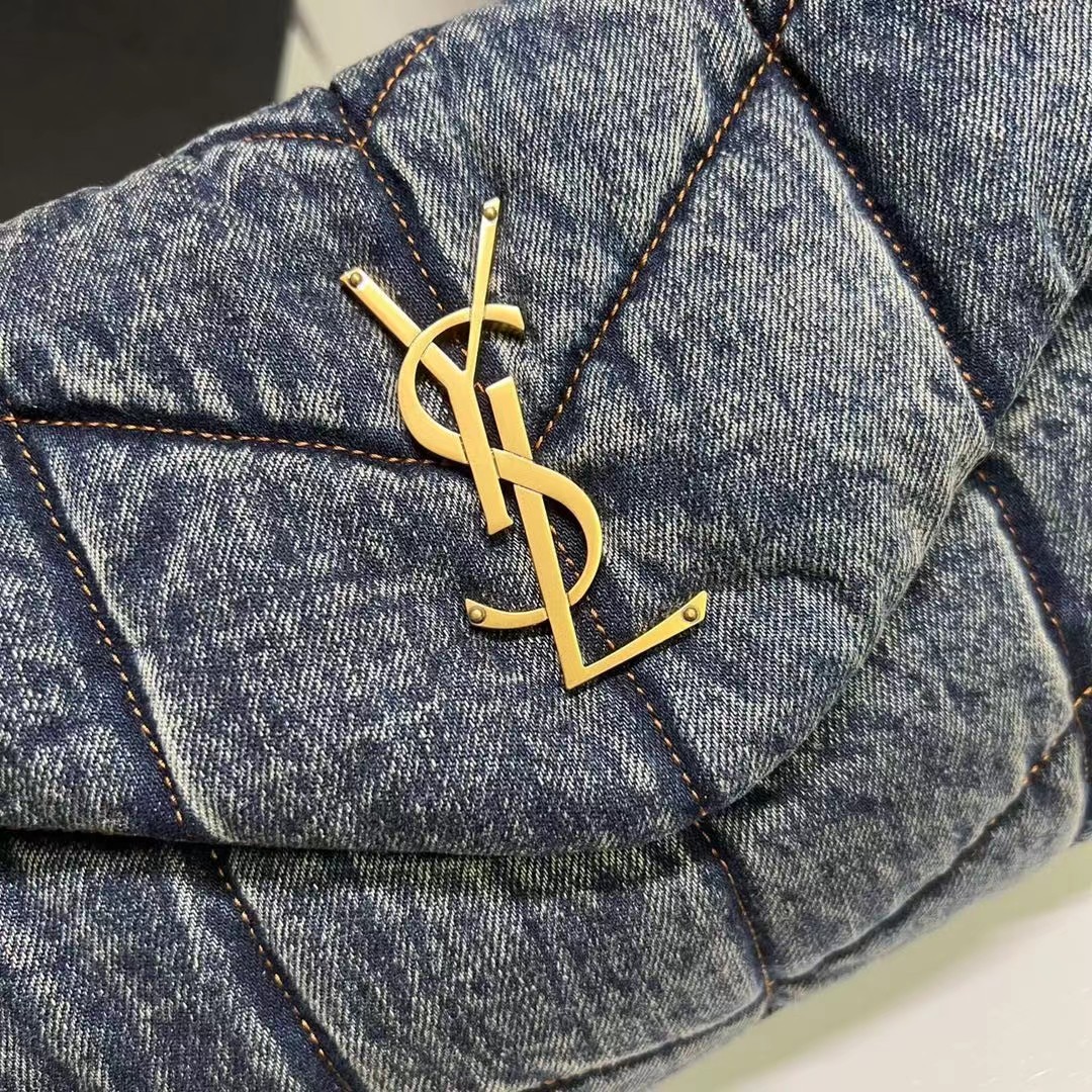 YSL LOULOUPUFFER 577476-2PT67-4575