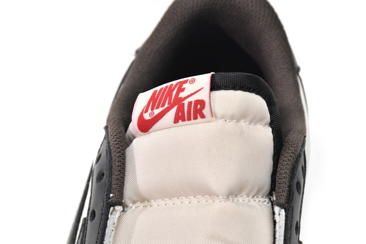Travis Scott x Air Jordan 1 Low Dark Mocha CQ4277-105