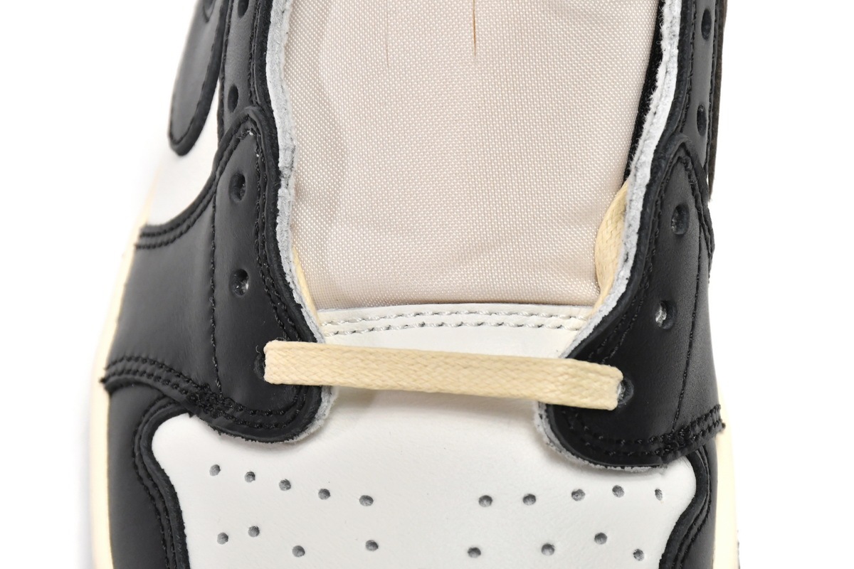 Travis Scott x Air Jordan 1 Low Dark Mocha CQ4277-105