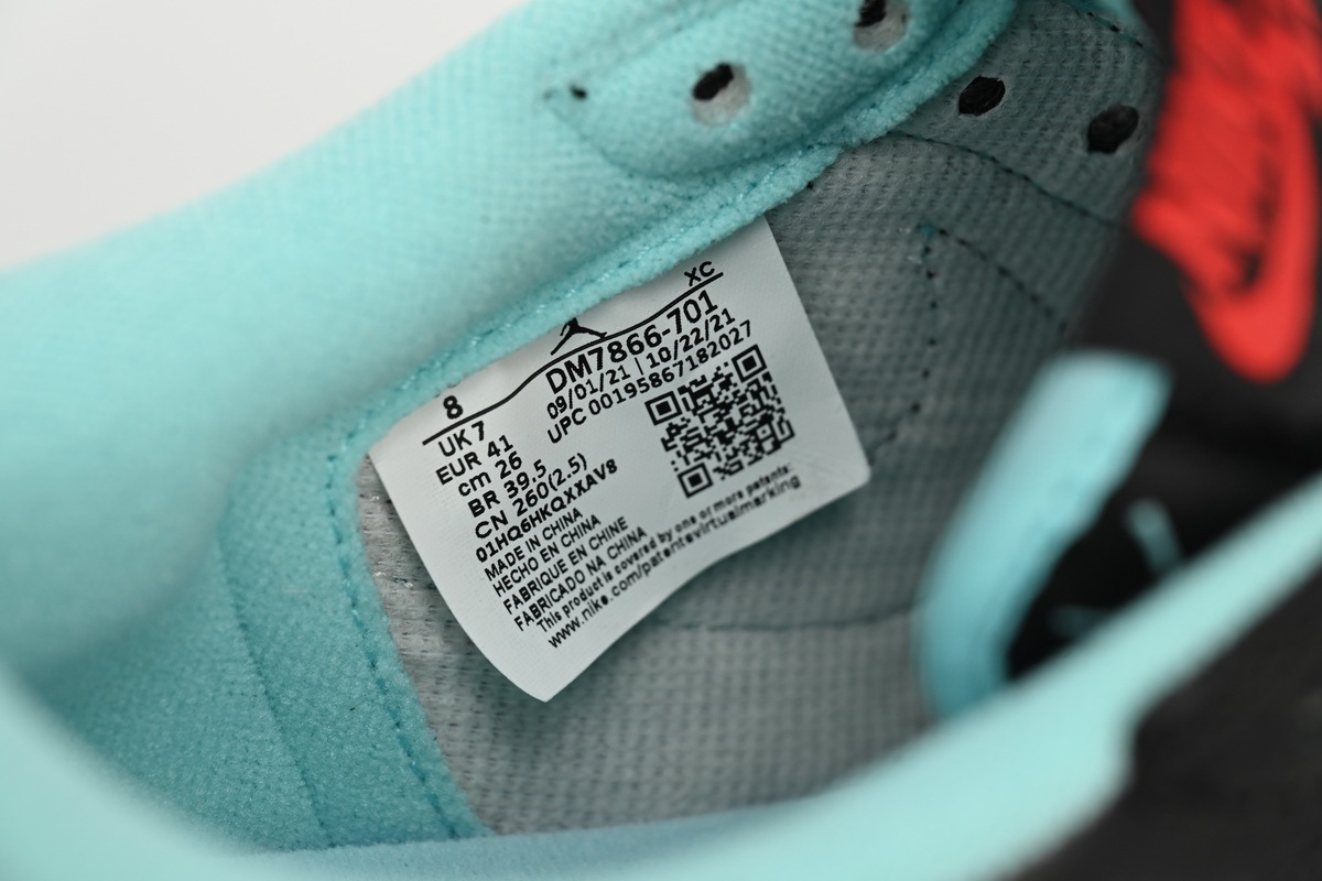 Travis Scott x Air Jordan 1 Low Bang Black Blue DM7866-400