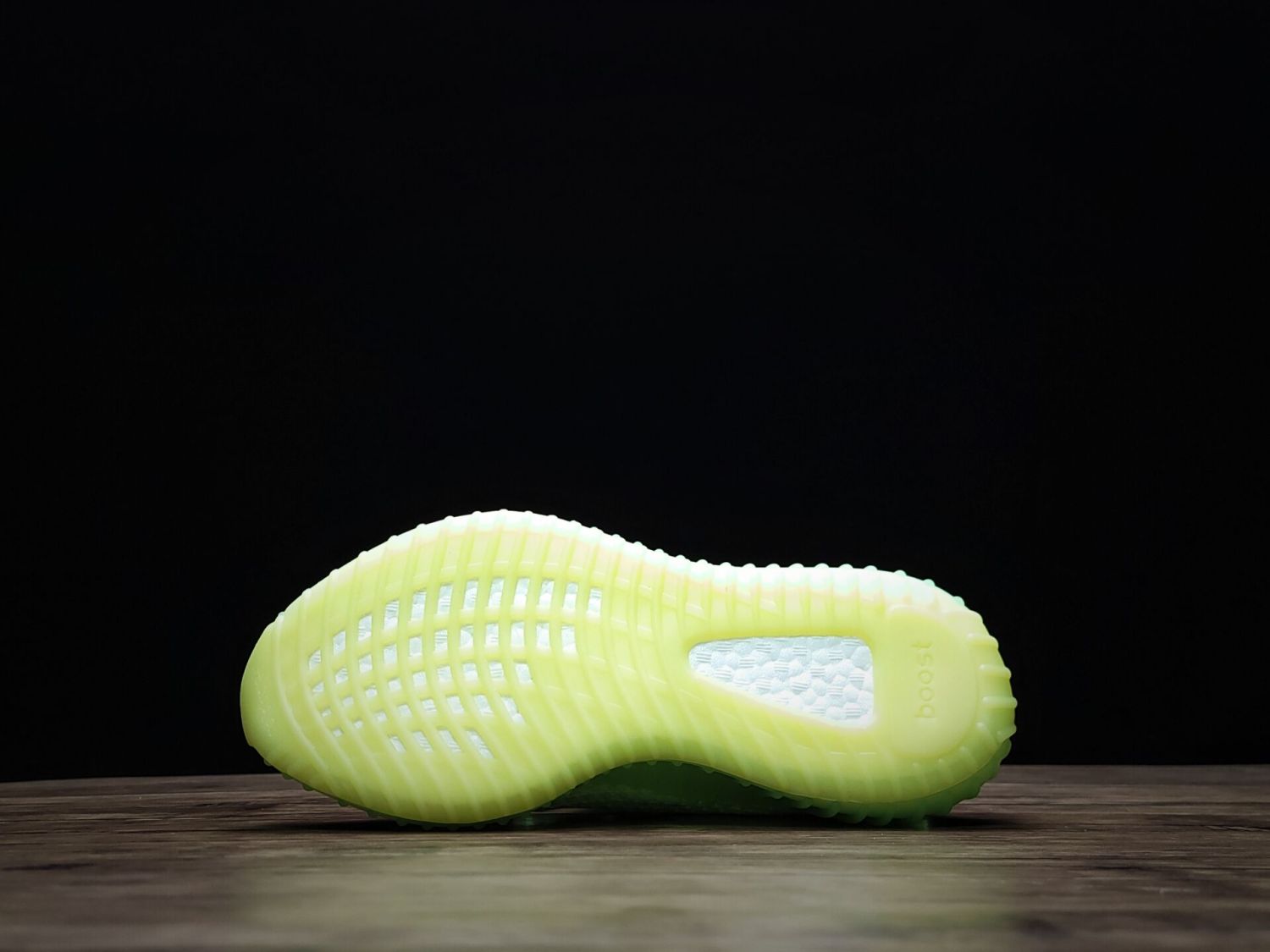 Adidas Yeezy Boost 350 V2 Glow In Dark GID EG5293