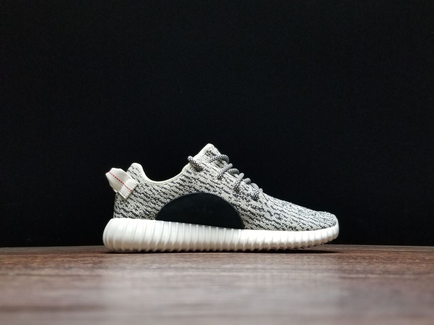 adidas originals Yeezy Boost 350 Turle Dove AQ4832