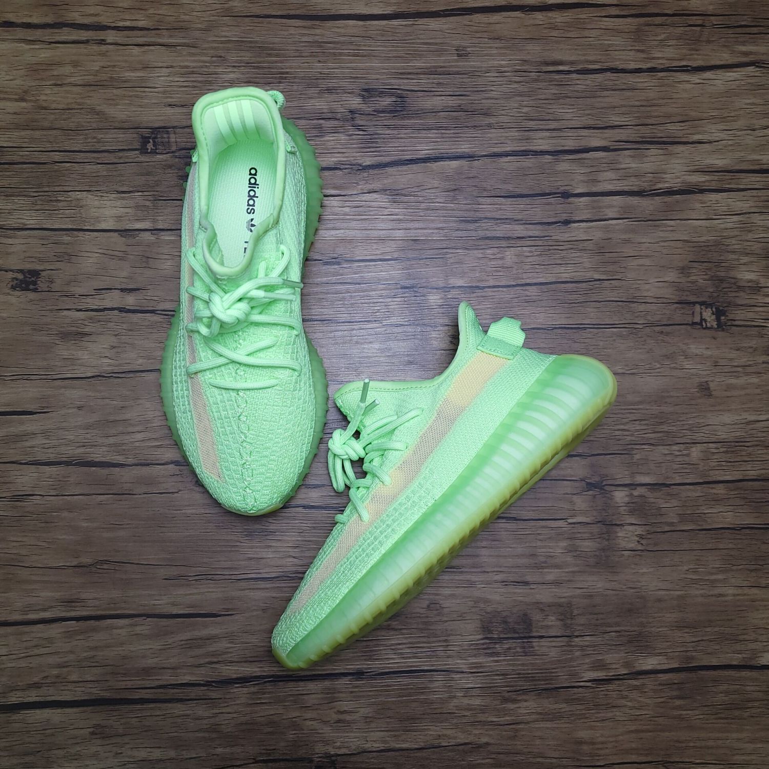 Adidas Yeezy Boost 350 V2 Glow In Dark GID EG5293