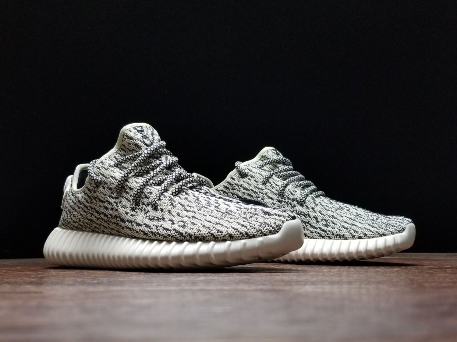 adidas originals Yeezy Boost 350 Turle Dove AQ4832