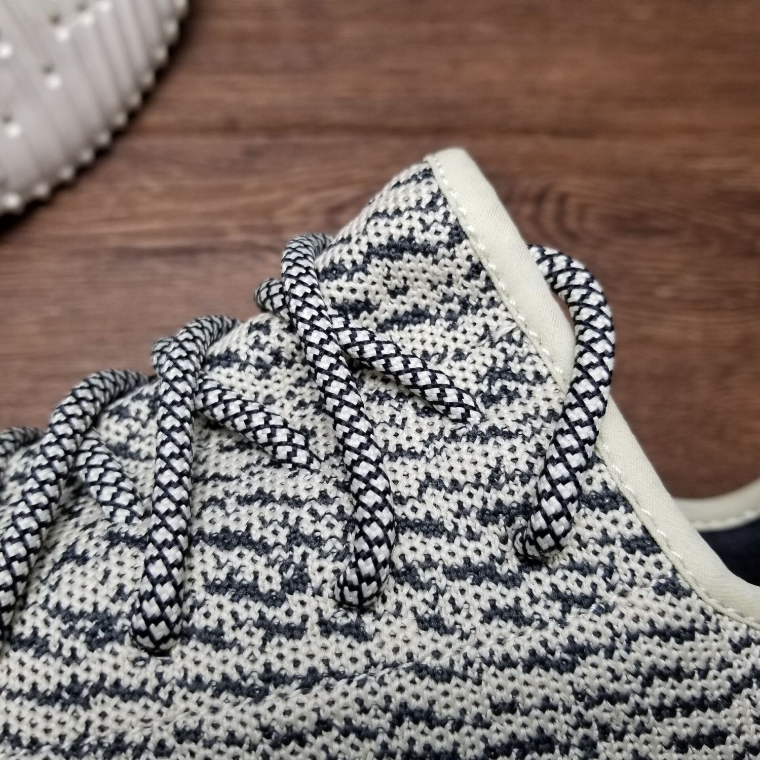adidas originals Yeezy Boost 350 Turle Dove AQ4832