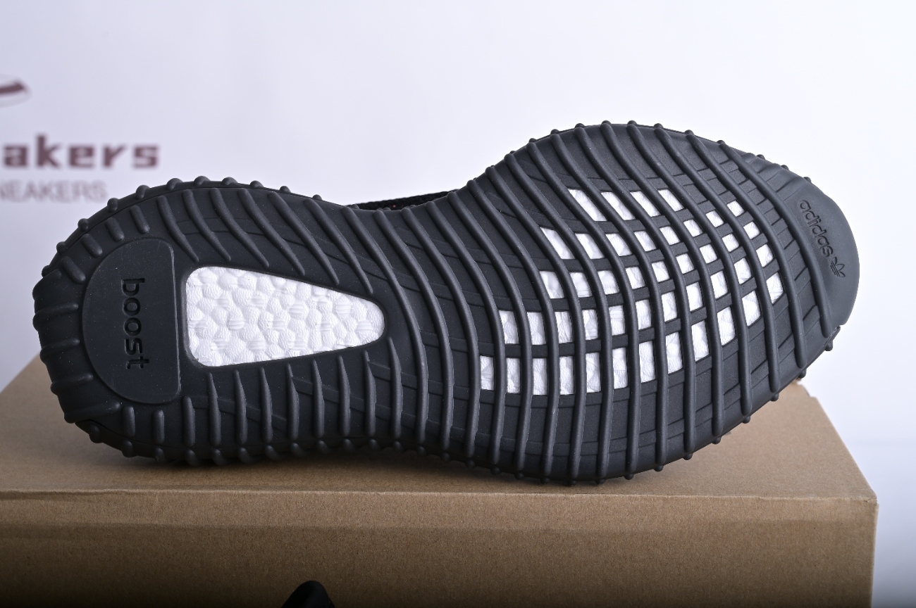 adidas Yeezy Boost 350 V2 Core Black Red BY9612