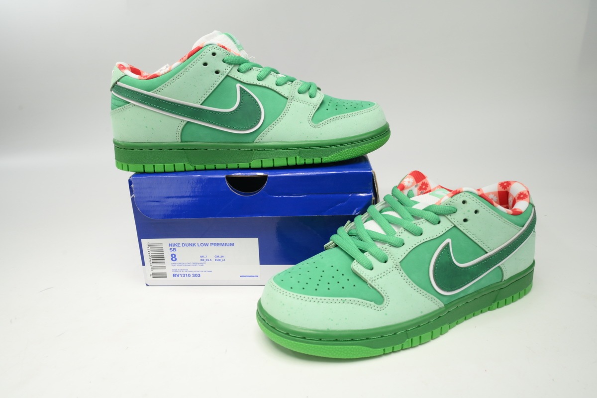 CONCEPTS × Nike Dunk SB Seaweed Green Lobster BV1310-303