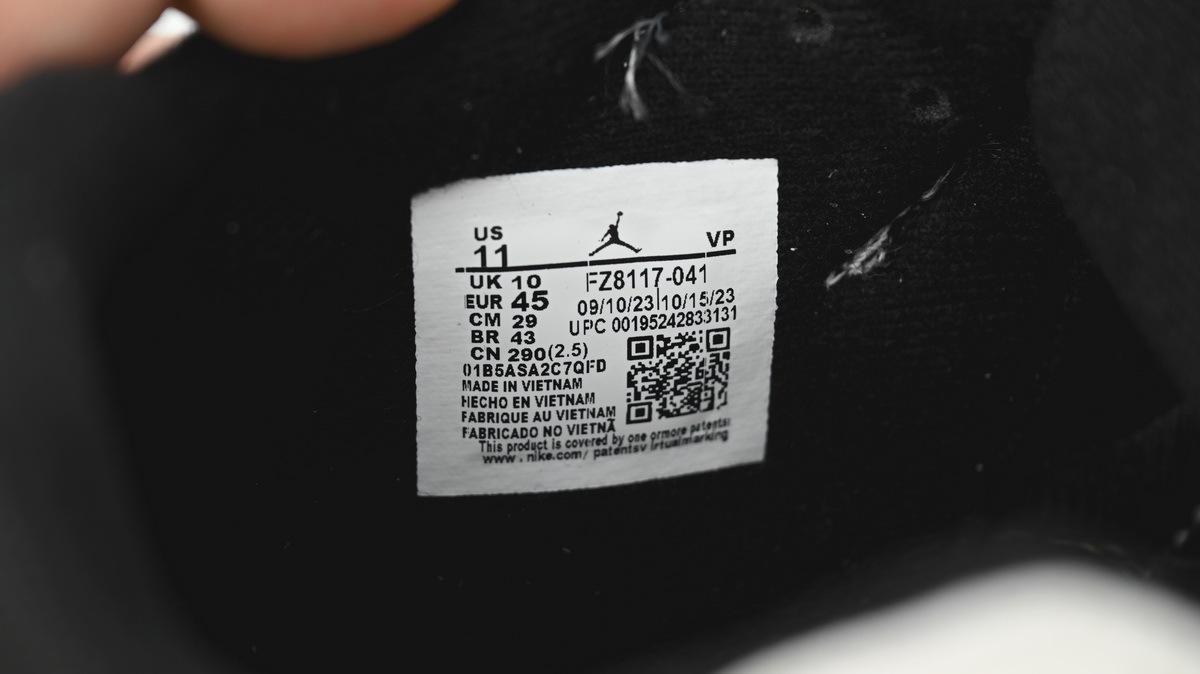 Travis Scott x Jordan Cut The Check Nice Kicks Oreo FZ8117-045
