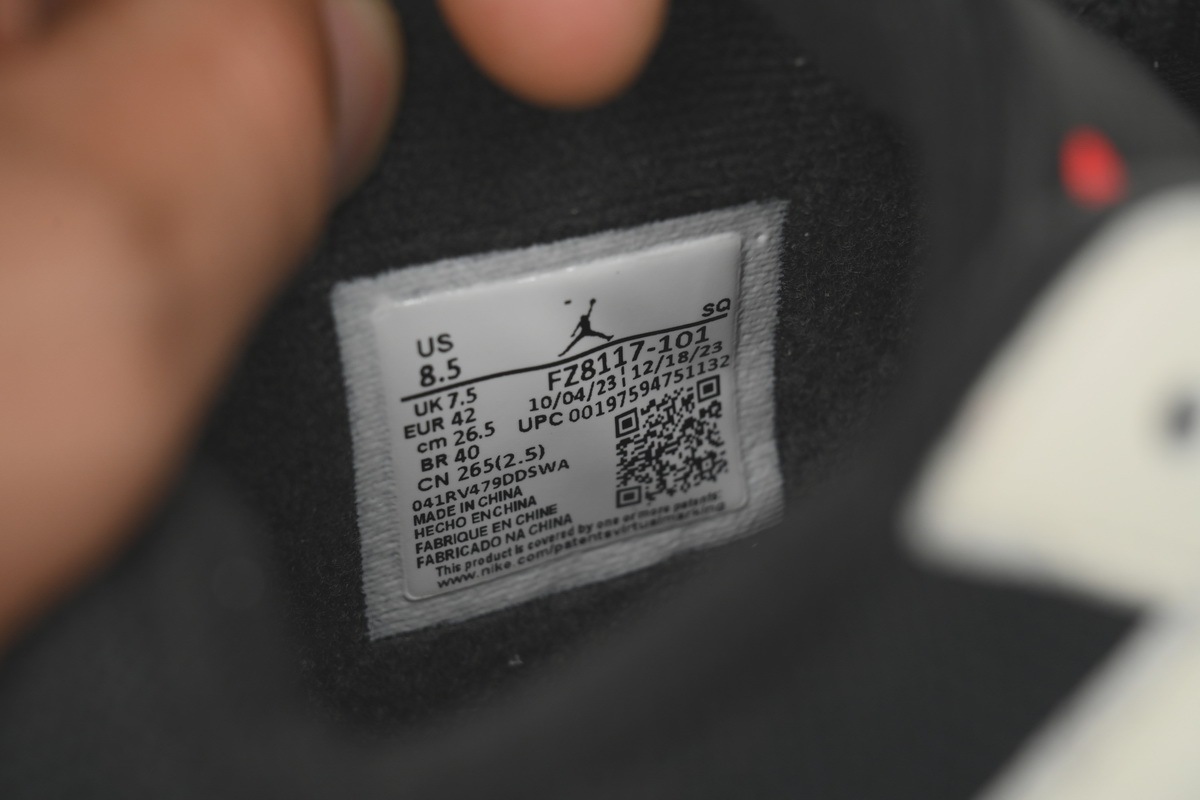 Travis Scott × Nike Jordan Jumpman Jack TR “Sail/Un FZ8117-101
