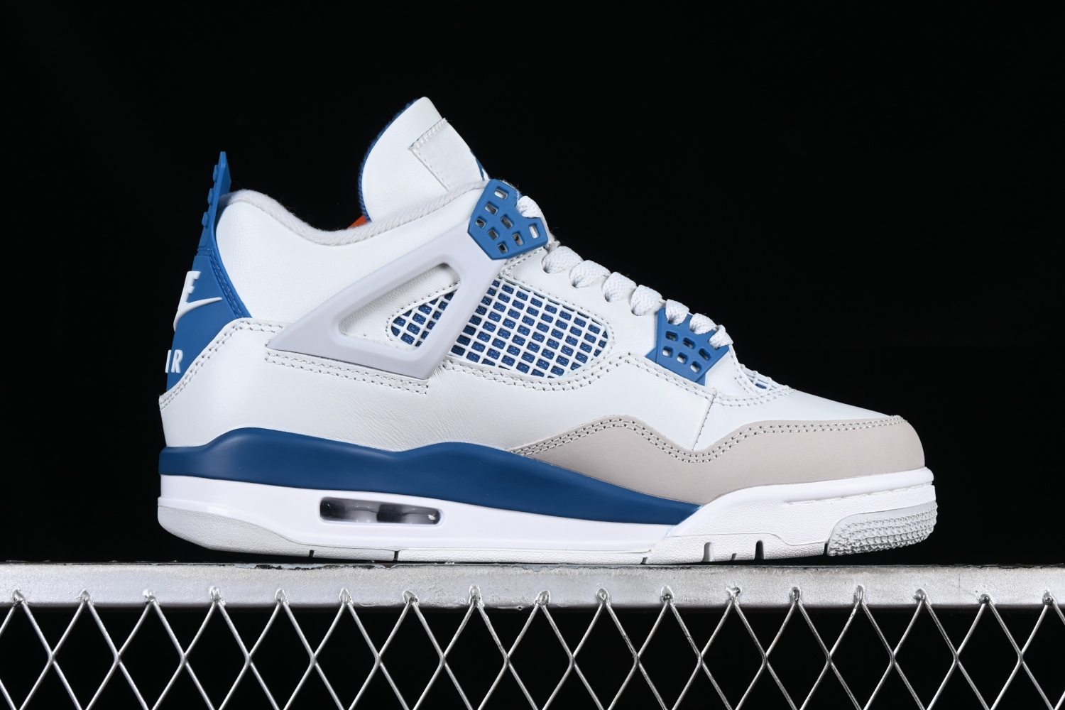 Air Jordan 4  Military Blue  FV5029-141