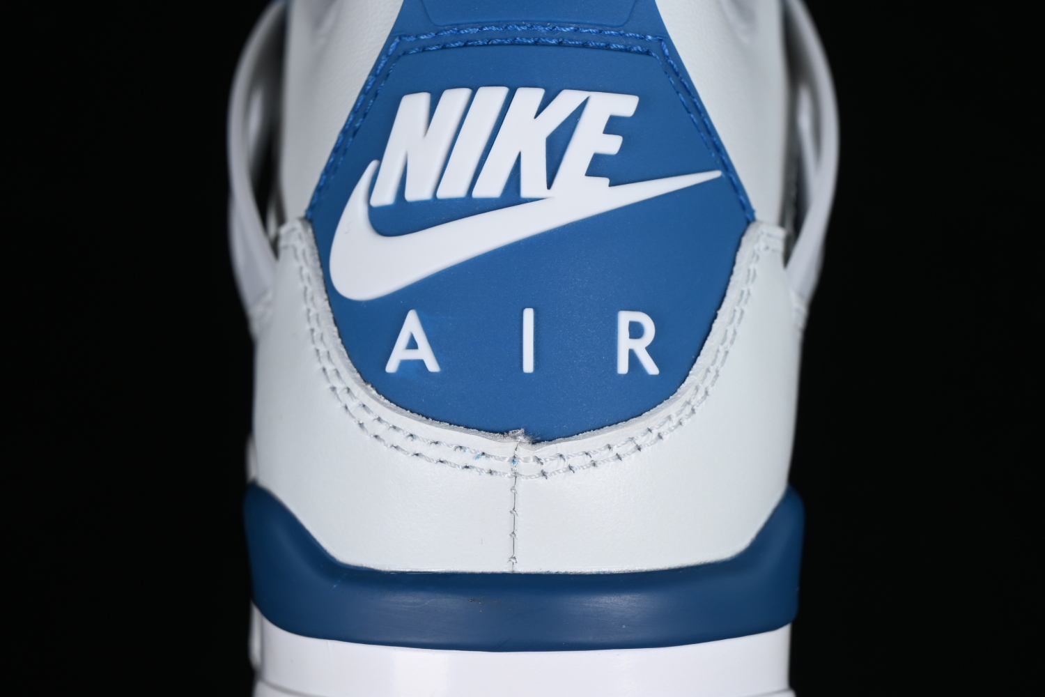 Air Jordan 4  Military Blue  FV5029-141