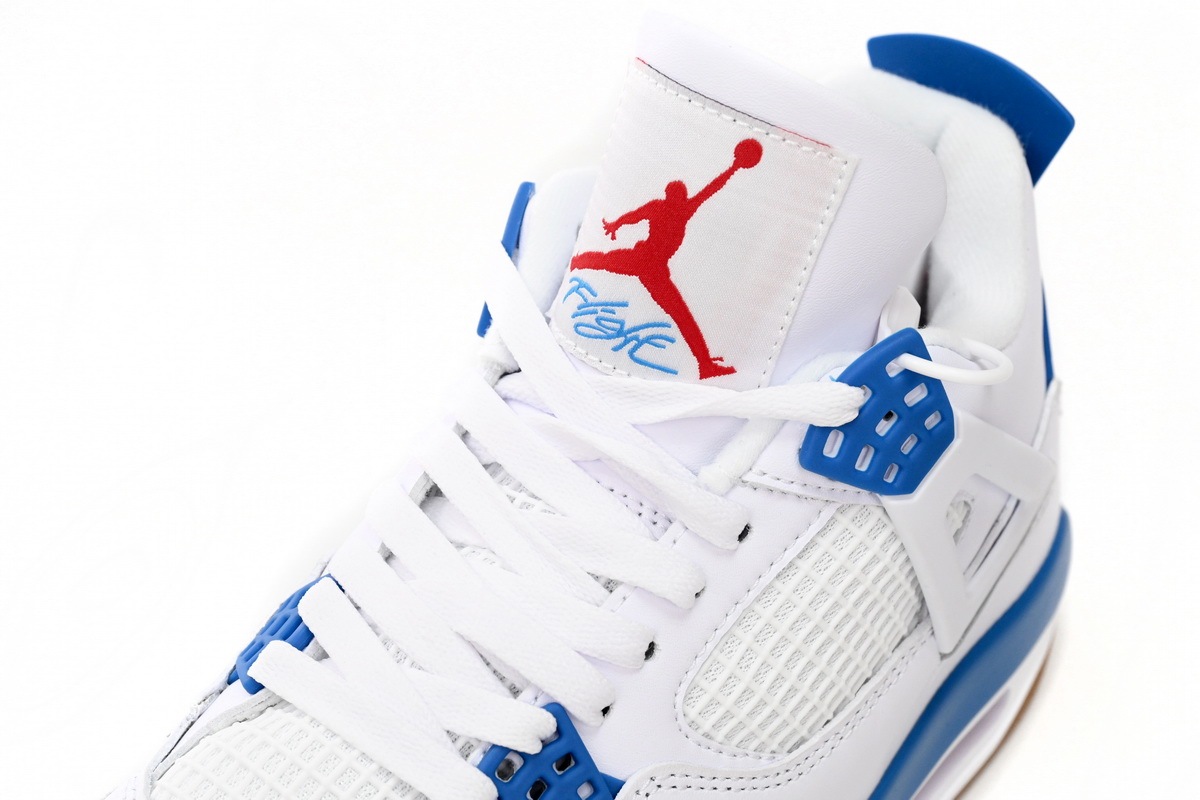 Nike SB x Air Jordan 4 White Blue DR5415-104