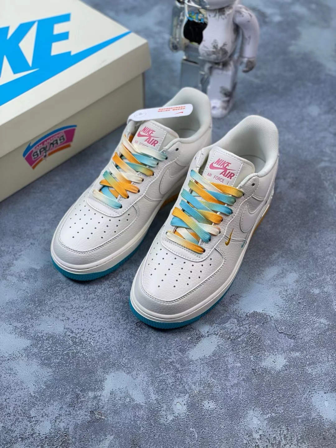 Nike Air Force 1 Low SA5696-123