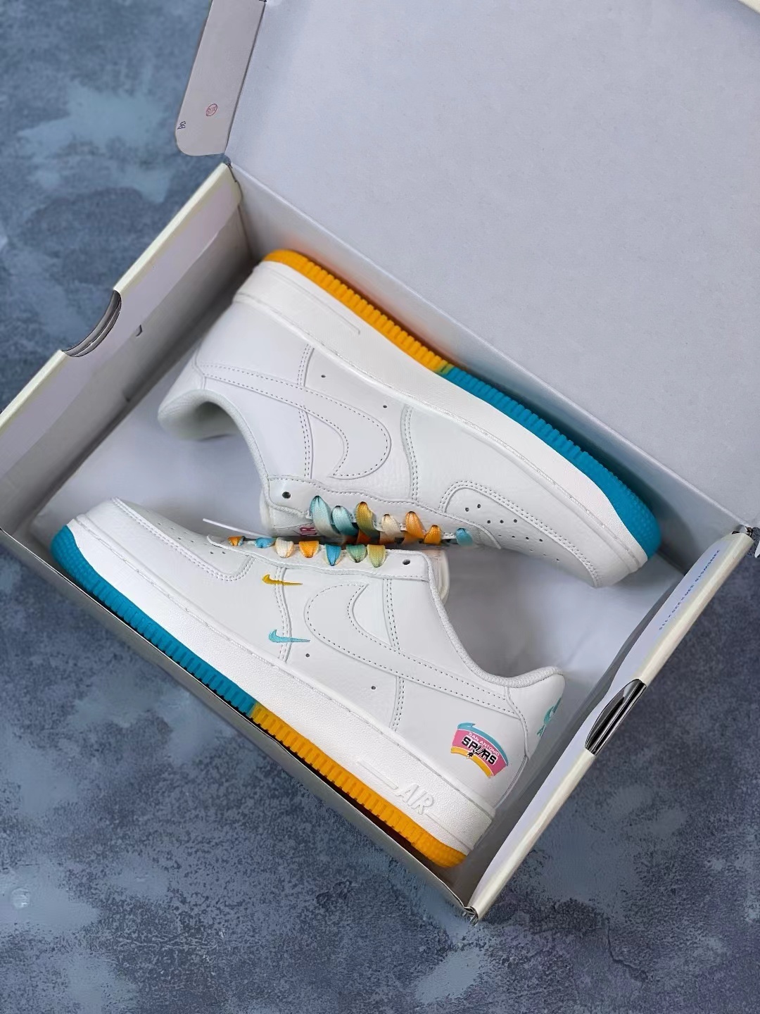 Nike Air Force 1 Low SA5696-123