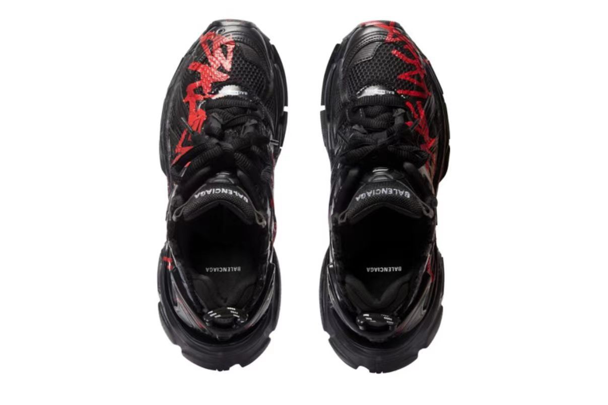Bal**ciaga Runner Graffiti Black Red 677403W3RBQ1060