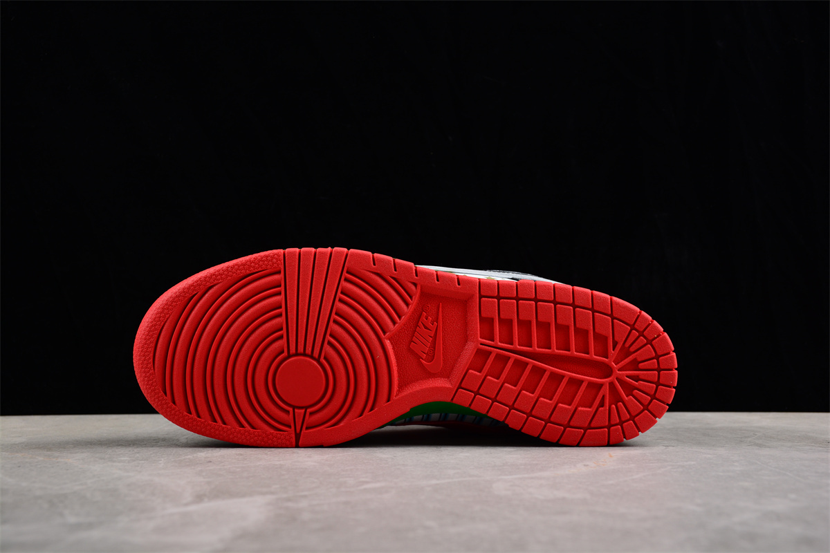 Nike SB Dunk LowWhat the Dunk 318403-141