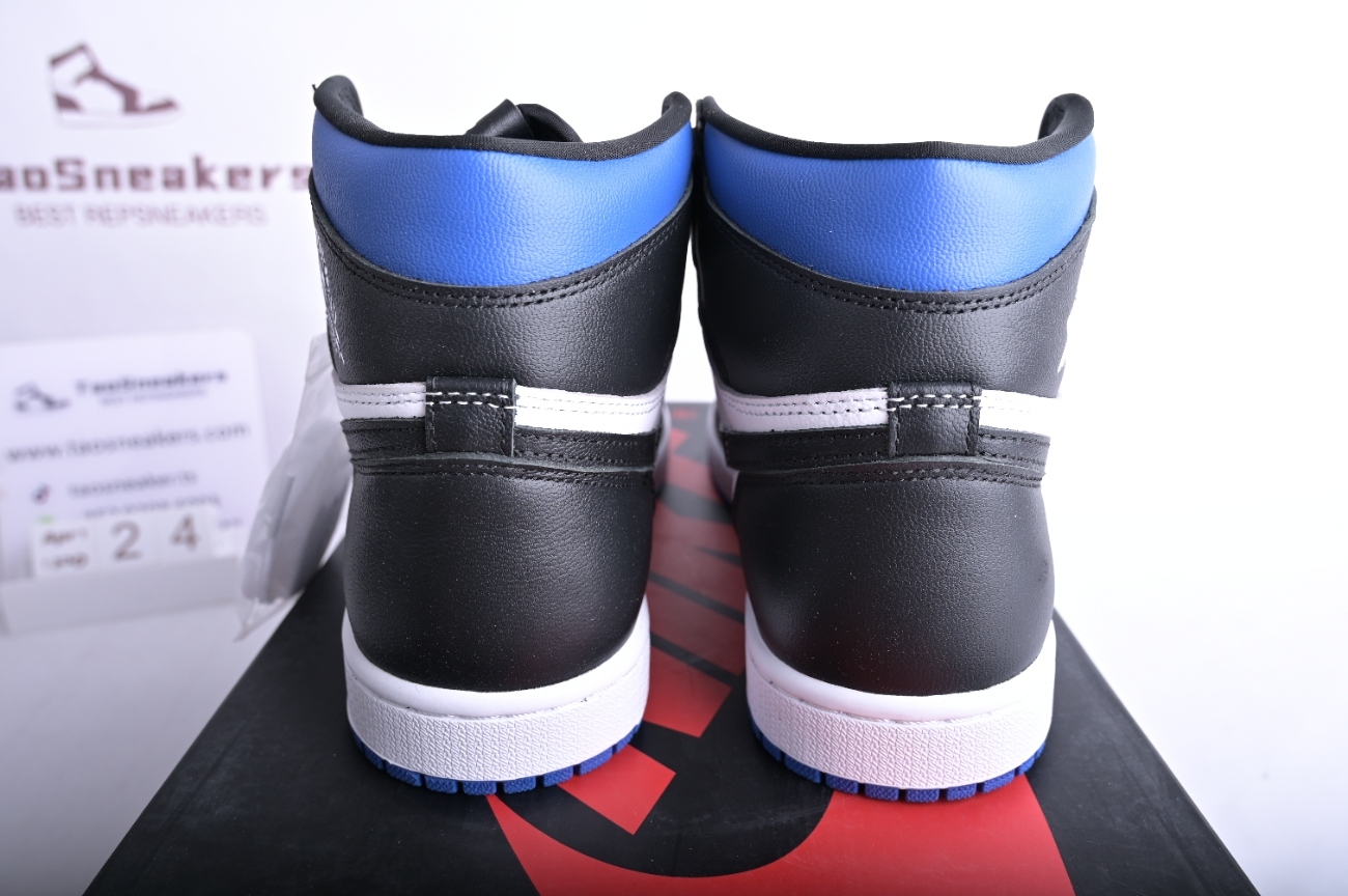 Jordan 1 Retro High Royal Toe 555088-041