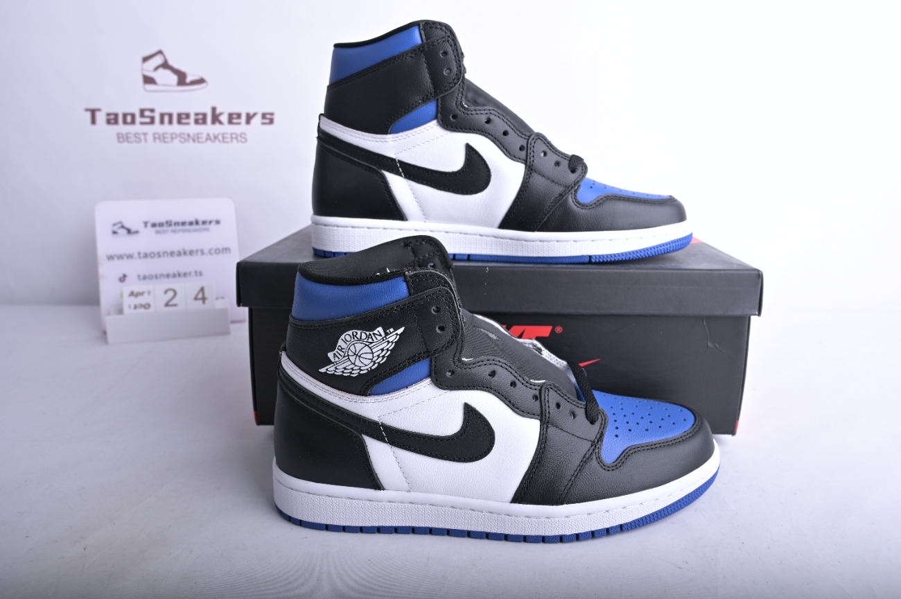 Jordan 1 Retro High Royal Toe 555088-041