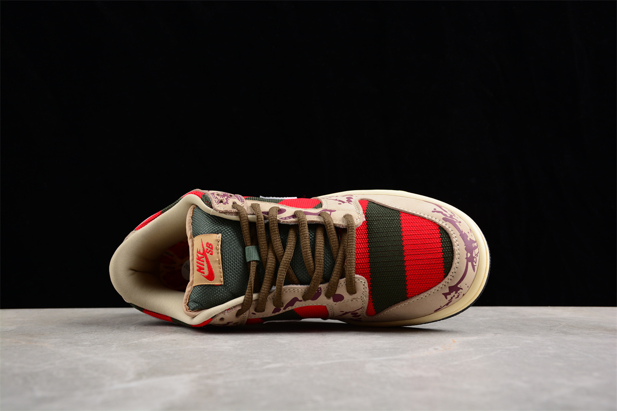Nike SB Dunk Low Freddy Krueger 313170-202