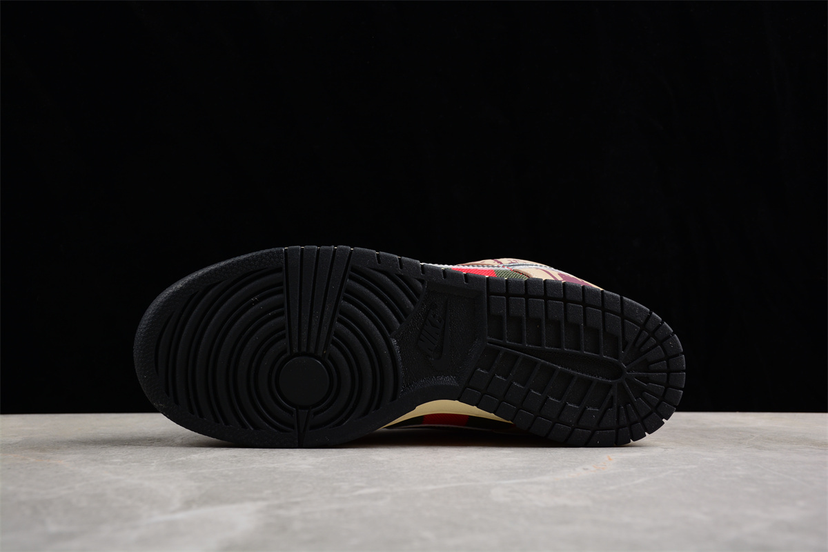 Nike SB Dunk Low Freddy Krueger 313170-202