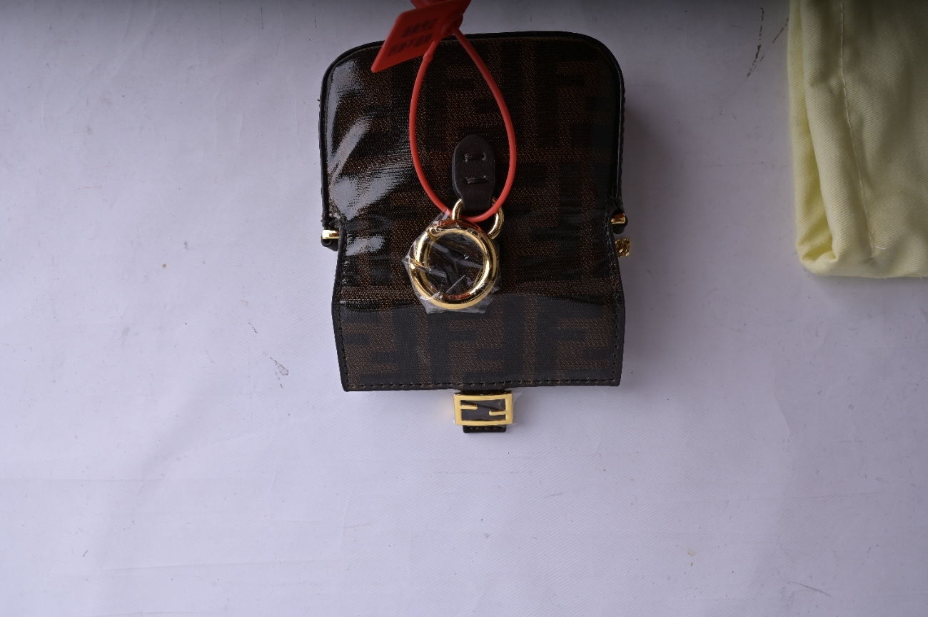 FENDI Fendi Baguette Nano 7AR844A6V5F17U4