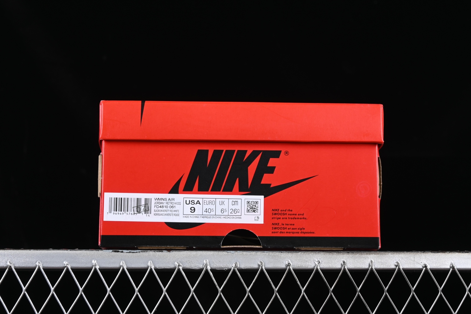 Jordan 1 Retro High OG Satin Bred FD4810-061