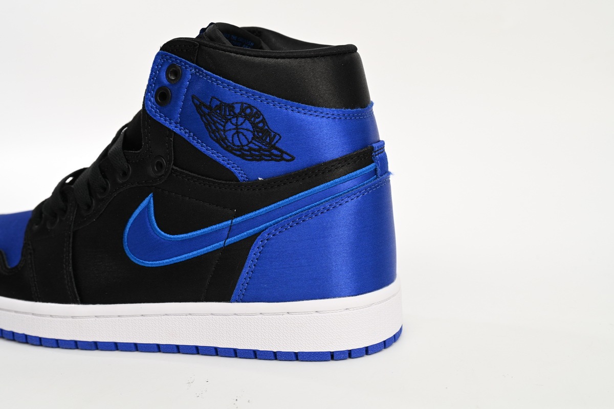 Air Jordan 1 Satin “Royal” 921193-007