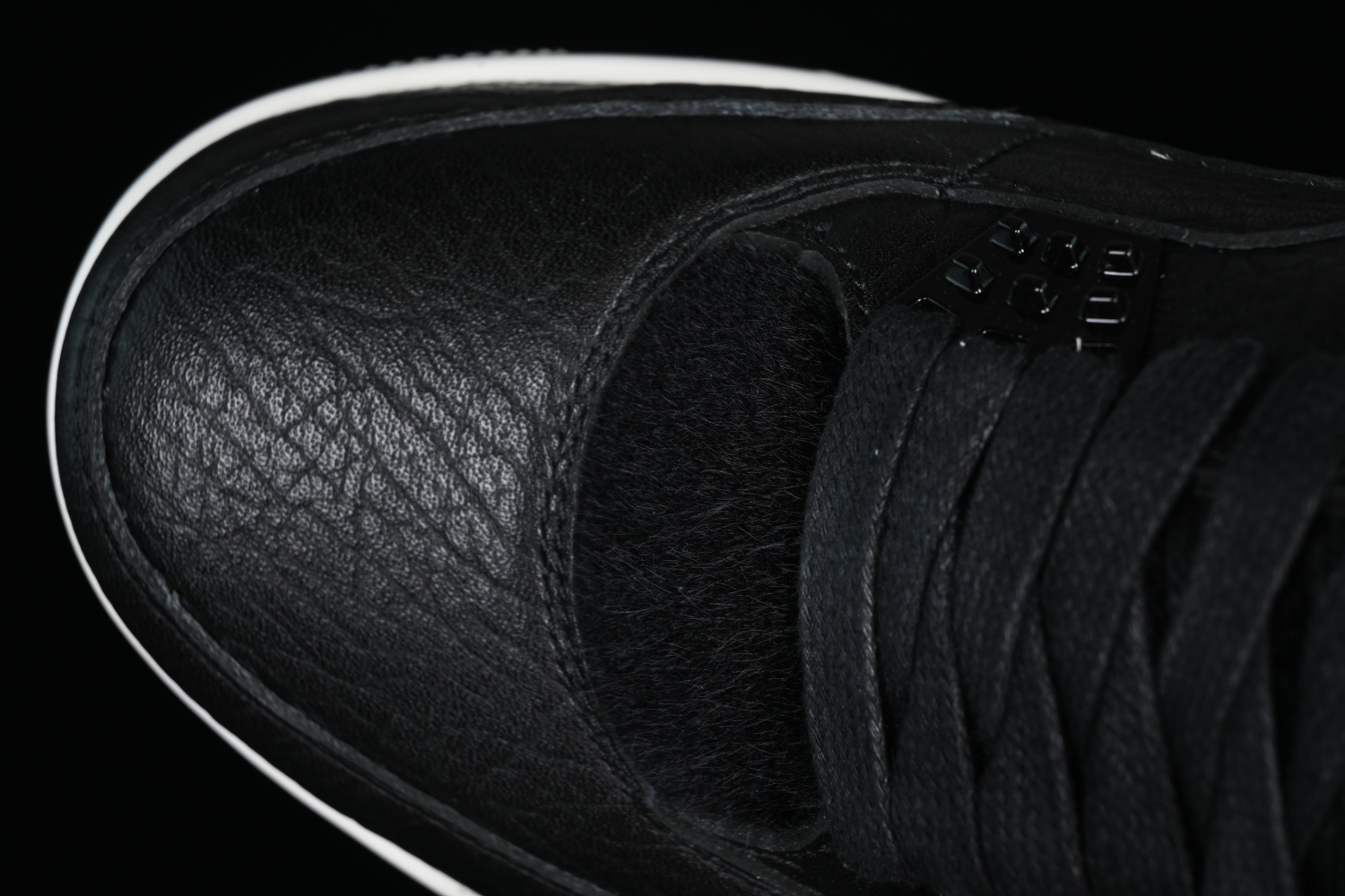 Air Jordan 4 black snake 819139-010