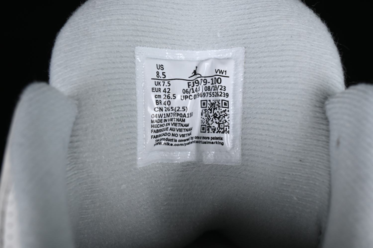 Air Jordan 3  Craft Ivory FJ9479-100
